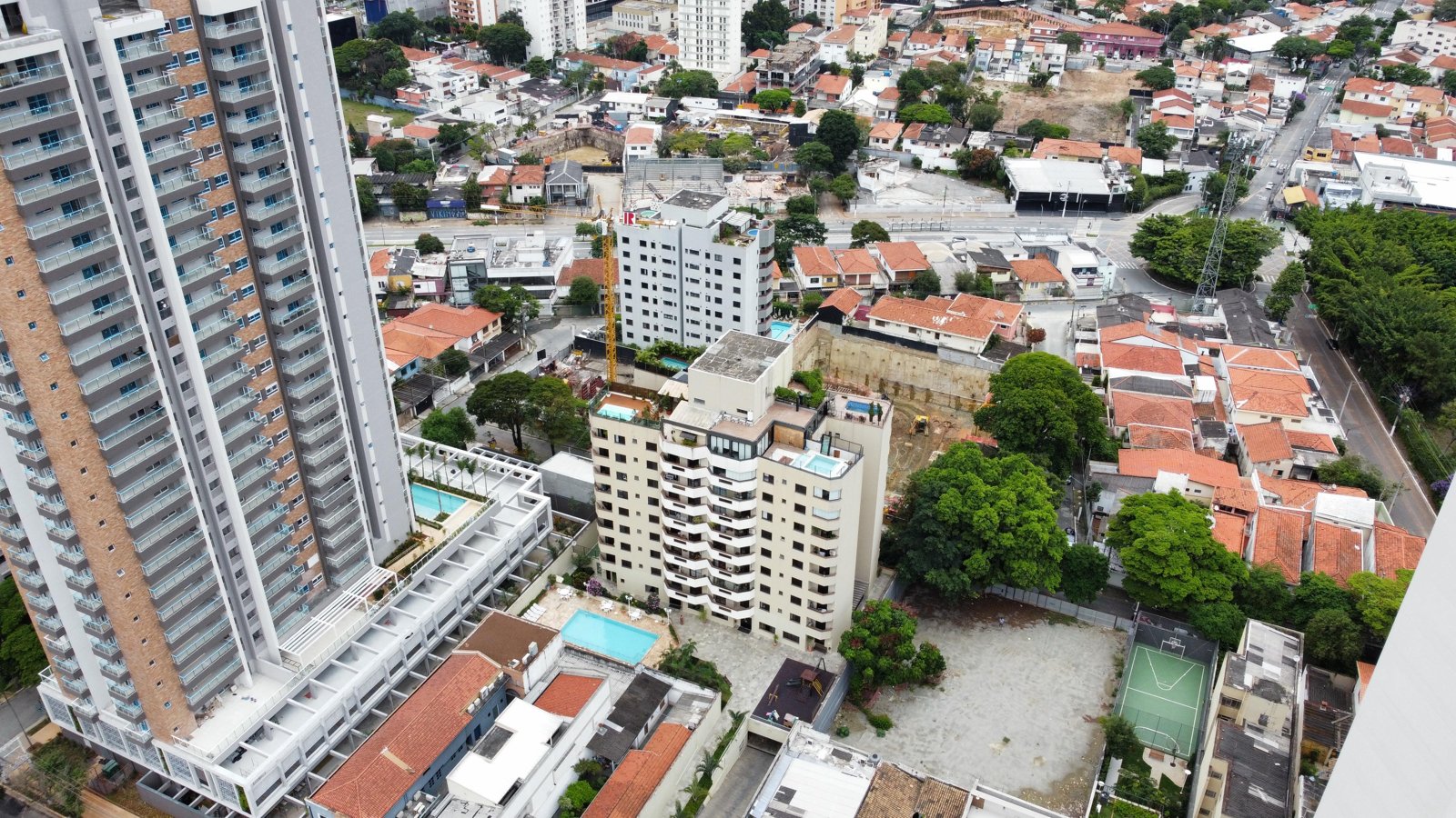 Foto 1 de 8
