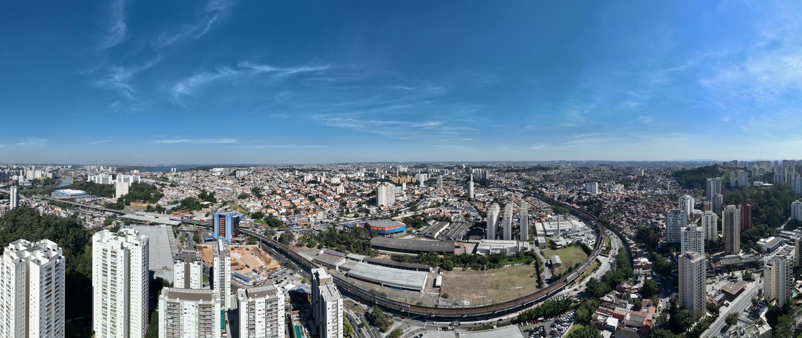 Foto 1 de 8